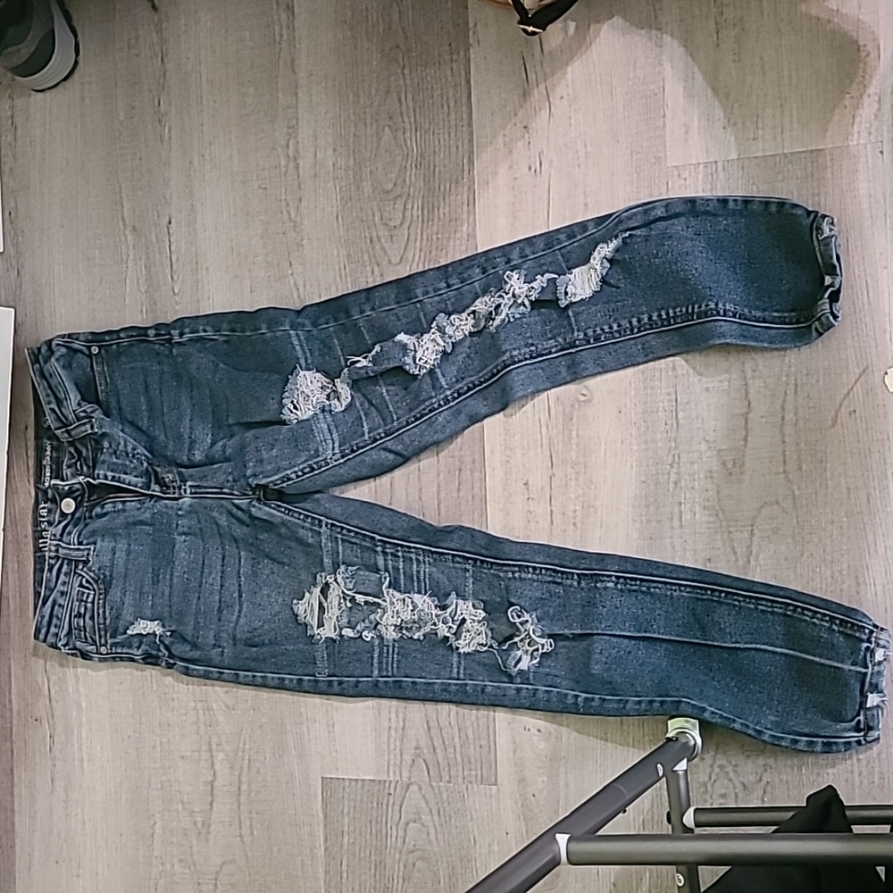 Ripped jeans